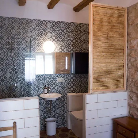 La Costereta Rustic House